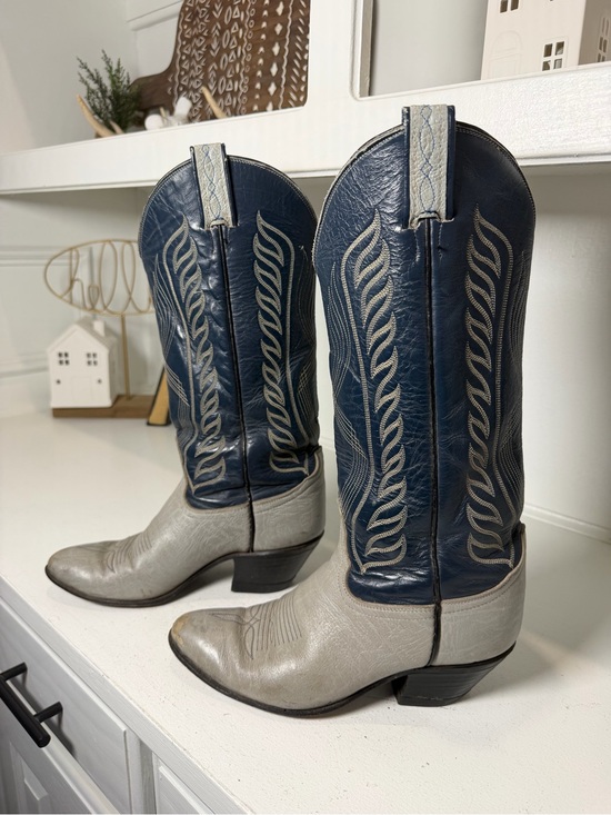 Tony Lama Shoes - Vintage Tony Lama Gold Label Women’s 6C Gray Blue Leather Cowboy Boots USA